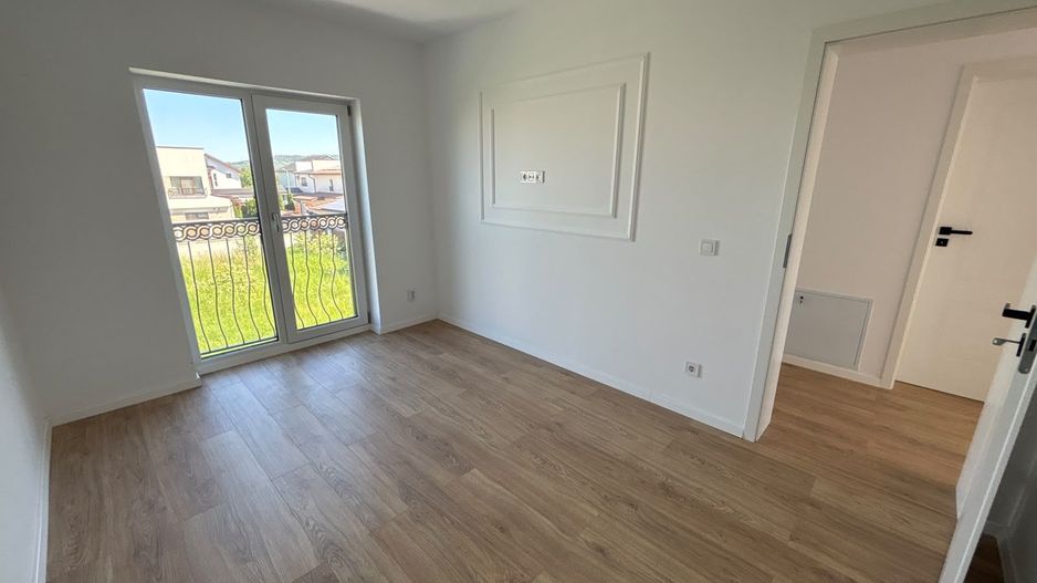 Casa 4 camere, curte generoasă – Șelimbăr Triajului - Poză 11