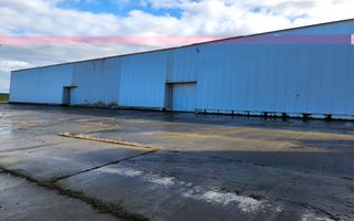 Hale depozit-productie industriala la 20 km de TM - Poză 11