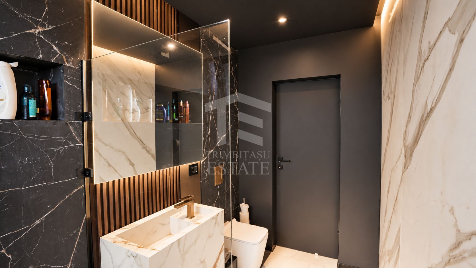 Casă spectaculoasă în Constanța | Design, tehnologie și confort - Poză 18