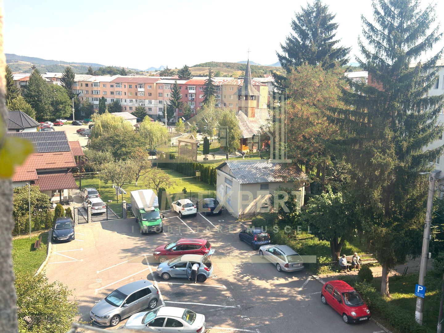 APARTAMENT 3 CAMERE ETAJ 4 CAMPULUNG - Poză 14
