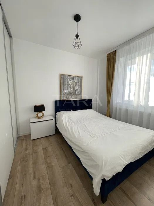Apartament de vanzare cu 3 camere in Floresti. - Poză 5