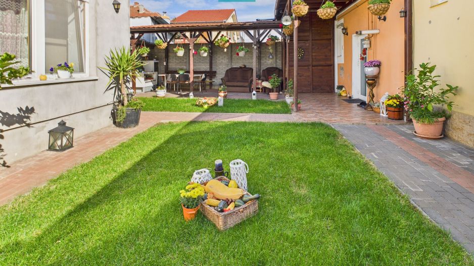 Apartament cochet și modern la casă în Grădiște - Poză 11