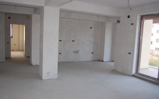 Apartament cu 2 camere de vânzare în zona Tomis I - Poză 2