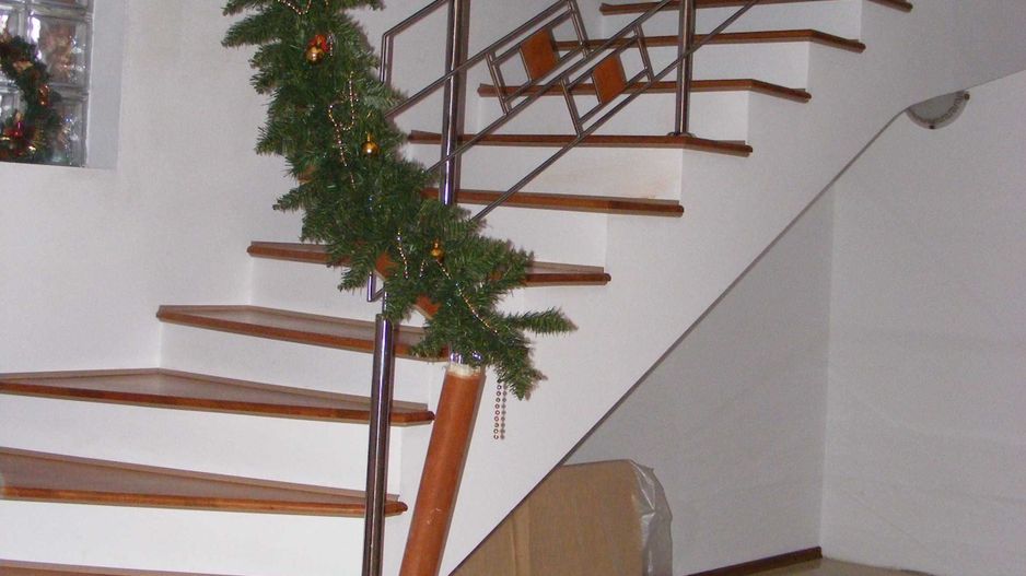 Ag BRASADAS închiriază vila 2 etaje zona CENTRALA 260mp. - Poză 7