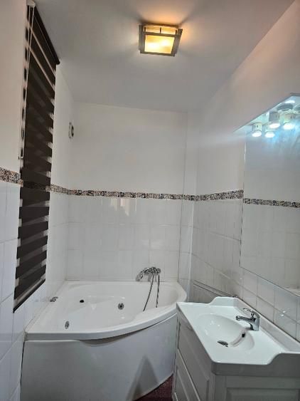 BRASADAS inchiriaza vila RENOVATA Unirii - Poză 9