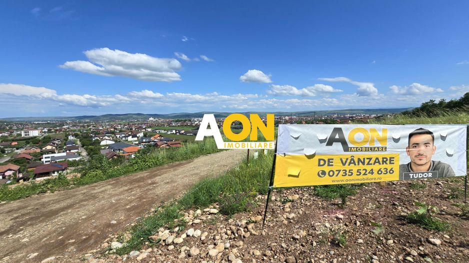 Teren de vanzare cu toate utilitatile si priveliste superba, 1560mp - Poză 1