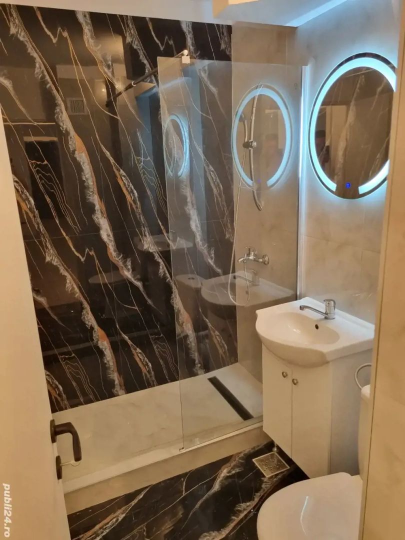 2 camere complet renovate Piata Resita – etaj 2 centrala  40 mp - Poză 2