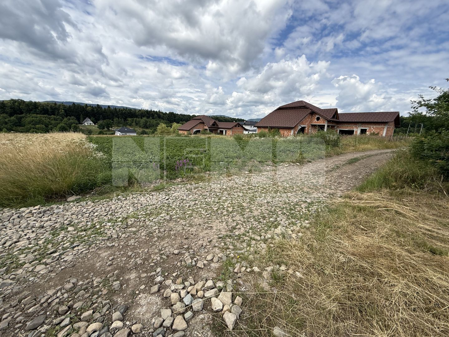 Teren intravilan | Horodnic de Sus | 1.920 mp - Poză 4