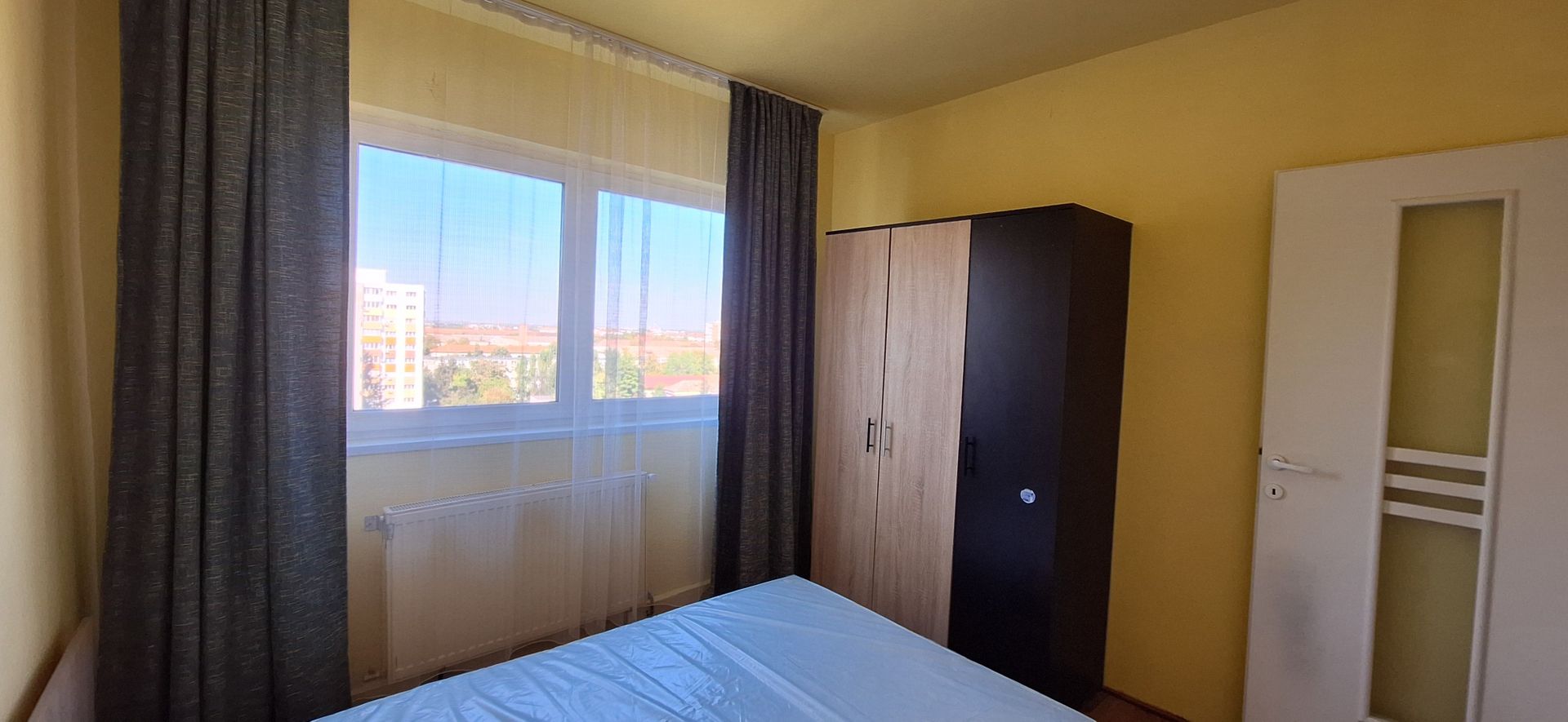 Apartament cu 3 camere - Central - Poză 13