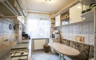 Apartament cu 3 camereï¿½etaj 2 zona Aluminei - Rogerius - Poză 5