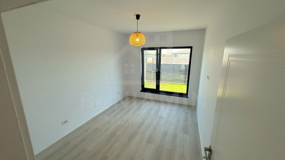 Casa moderna pe parter la Metro / Aeroport cu teren 479mp - Poză 9