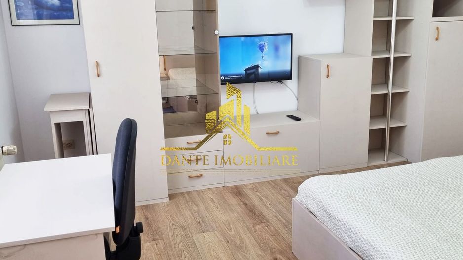 2 camere, decomandat, mobilat modern, parcare, Intre Lacuri - Poză 12