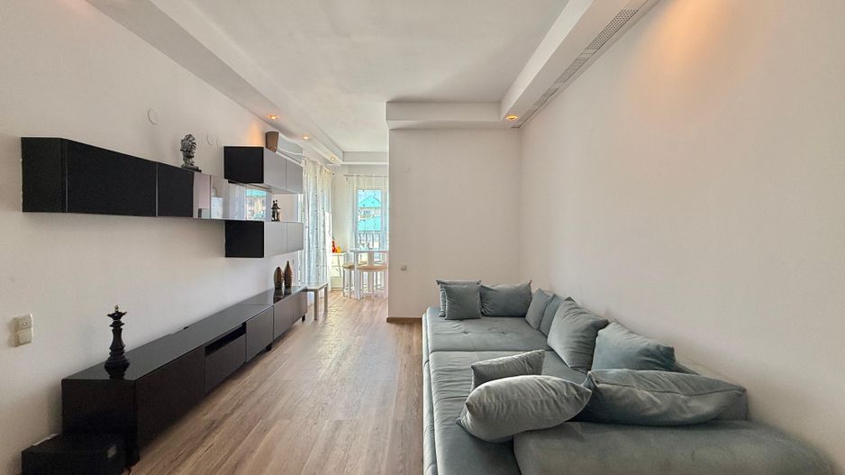 COSMOPOLIS - Apartament cu 3 camere, mobilat si utilat + 2 parcari - Poză 1