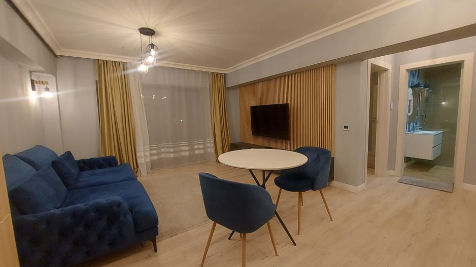 Smart Boutique / Finisaje Premium | Mihai Bravu - Mall Vitan - Poză 2