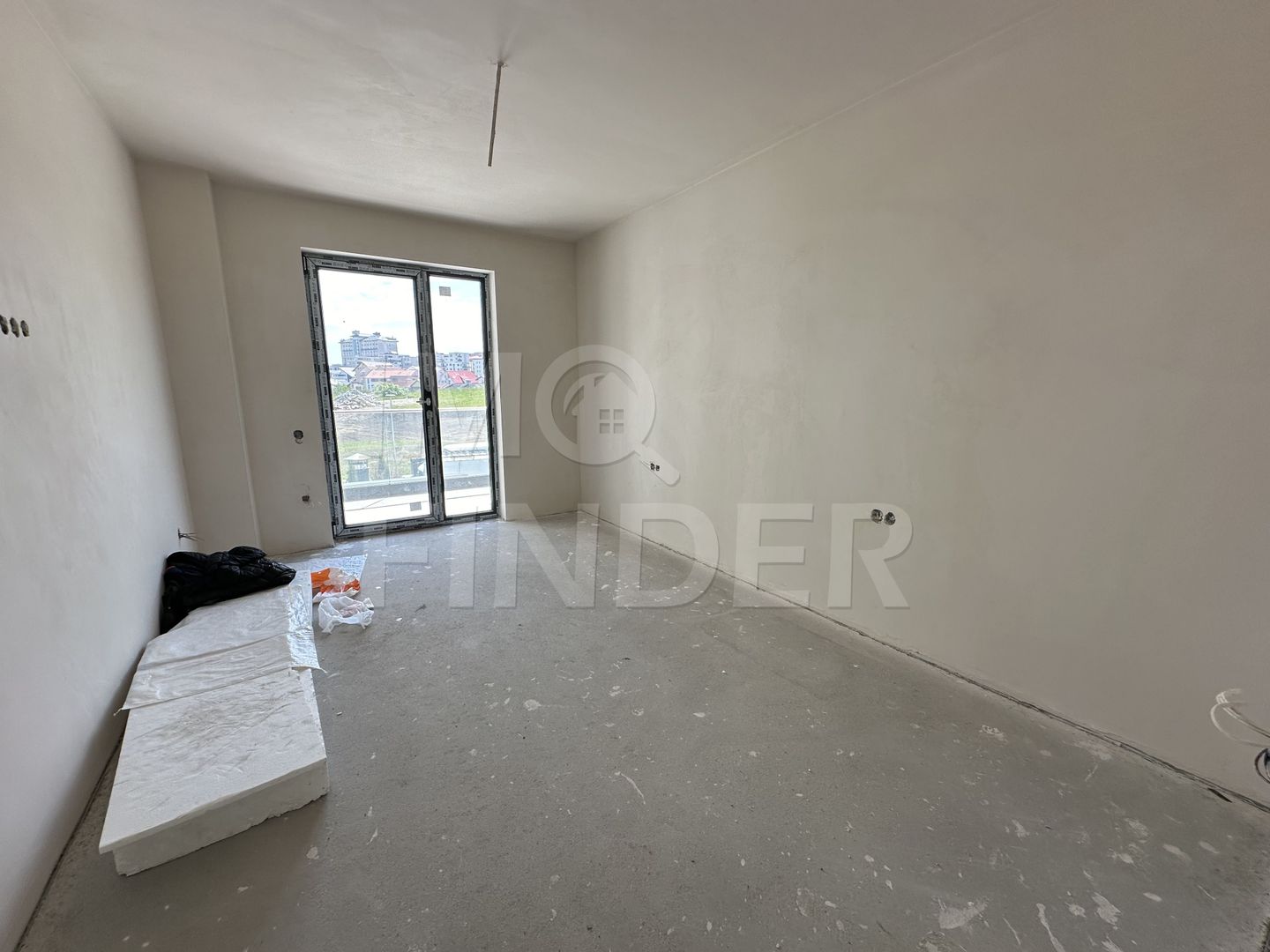 Vanzare apartament 3 camere 71 mp utili plus balcon , etaj 1 - Poză 7