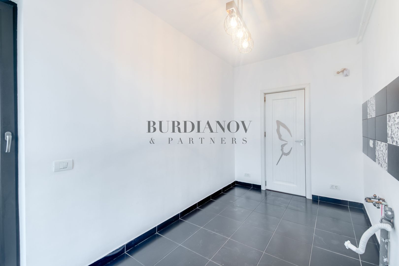 Apartament cu 2 camere de vânzare Exigent Plaza Faza 1 - Lujerului - Poză 5