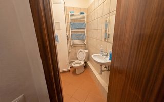 Spatiu Comercial de inchiriat in Centrul Vechi, 55mp - Poză 3