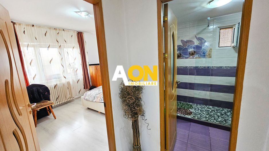 Apartament 2 camere, mobilat, utilat, 51 mp utili+boxa, zona Kaufland - Poză 3