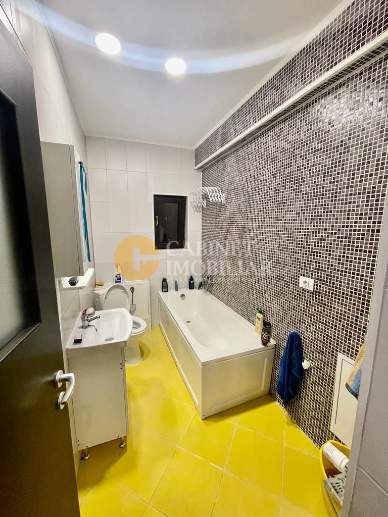 Apartament 2 Camere Decomandat Bloc nou 70 Mp Cug Loc de Parcare Intabulat - Poză 10