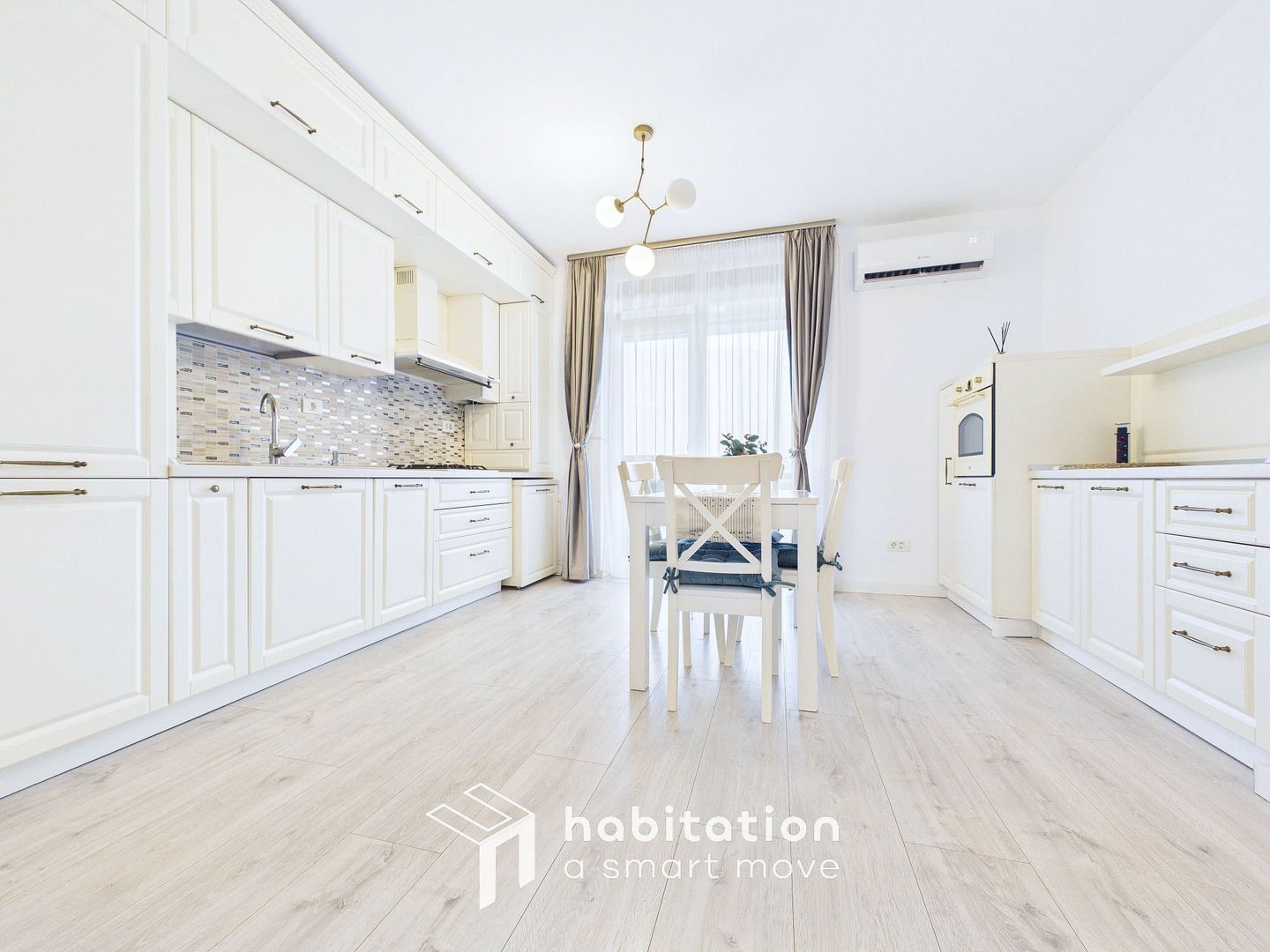 Apartament 2 camere, elegant si luminos, Central - 7 minute de Unirii - Poză 14