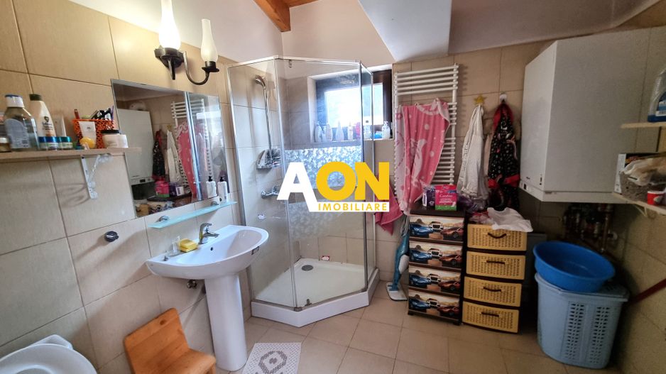 Casa de vanzare 5 camere, 980 teren, zona Piata Cetate - Poză 16