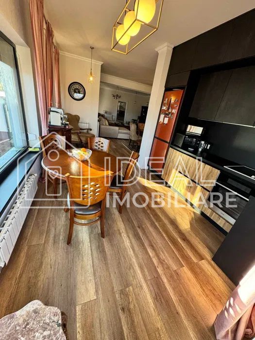 Casă modernă de vânzare în Tocile, Sibiu – 240 mpu si 600 mp de teren - Poză 3