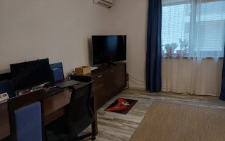 Apartament 3 camere  Giroc etaj 1 - Poză 2