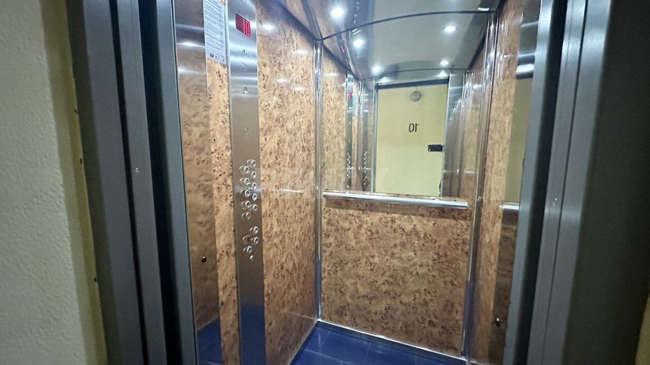 Vând Apartament cu 4 camere100 м². Poșta Veche. - Poză 19