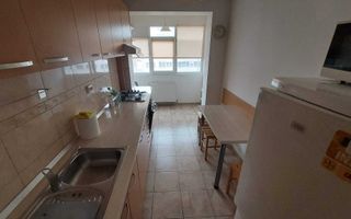 Vand apartament cu 2 camere, SD, in Podu Ros langa rond - Poză 5