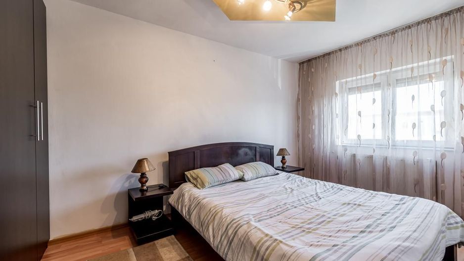 VANDUT! Apartament 2 camere - Micalaca - COMISION 0% - Poză 2