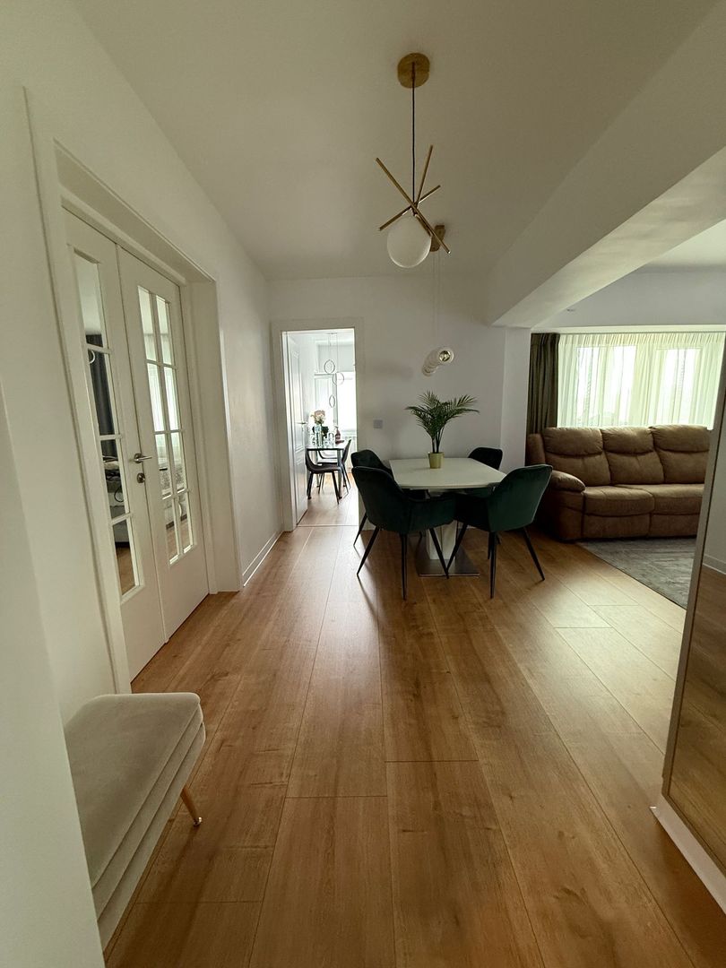 Vanzare Apartament 3 Camere Stradal Bulevardul Unirii - Poză 6