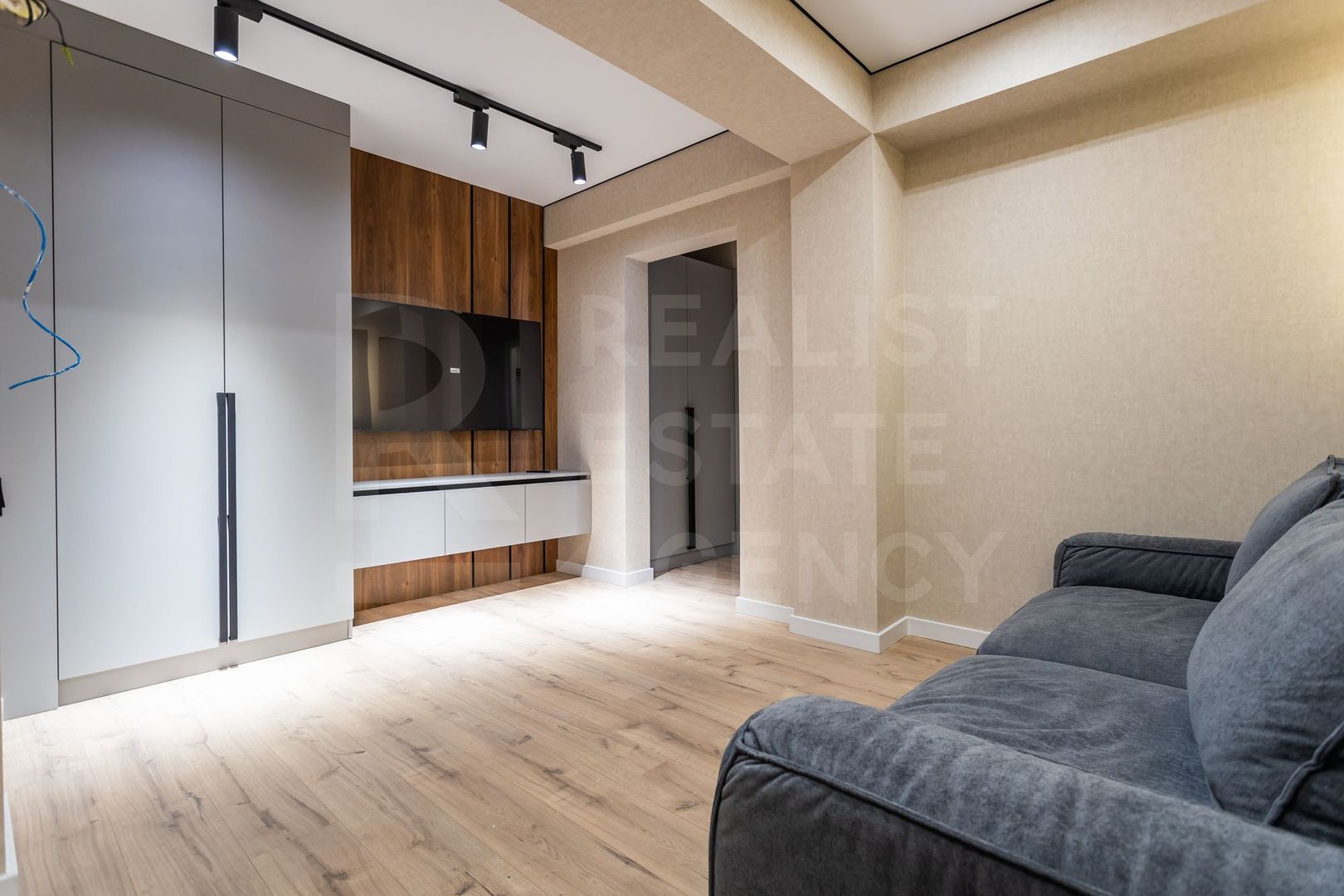 Vânzare, apartament, 2 camere, str. Ginta Latină, sectorul Ciocana - Poză 3