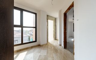 Clădire comercială în zona Grădiște. - Poză 27