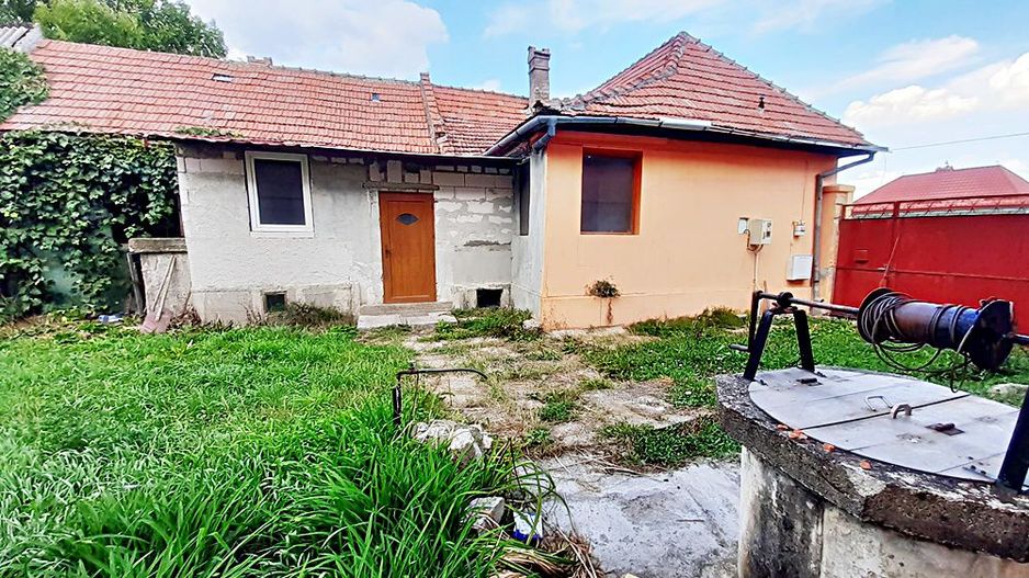 Sanpetru, str. Meschendorfer, casa cu teren de 1126mp, pret 135000 euro - Poză 8