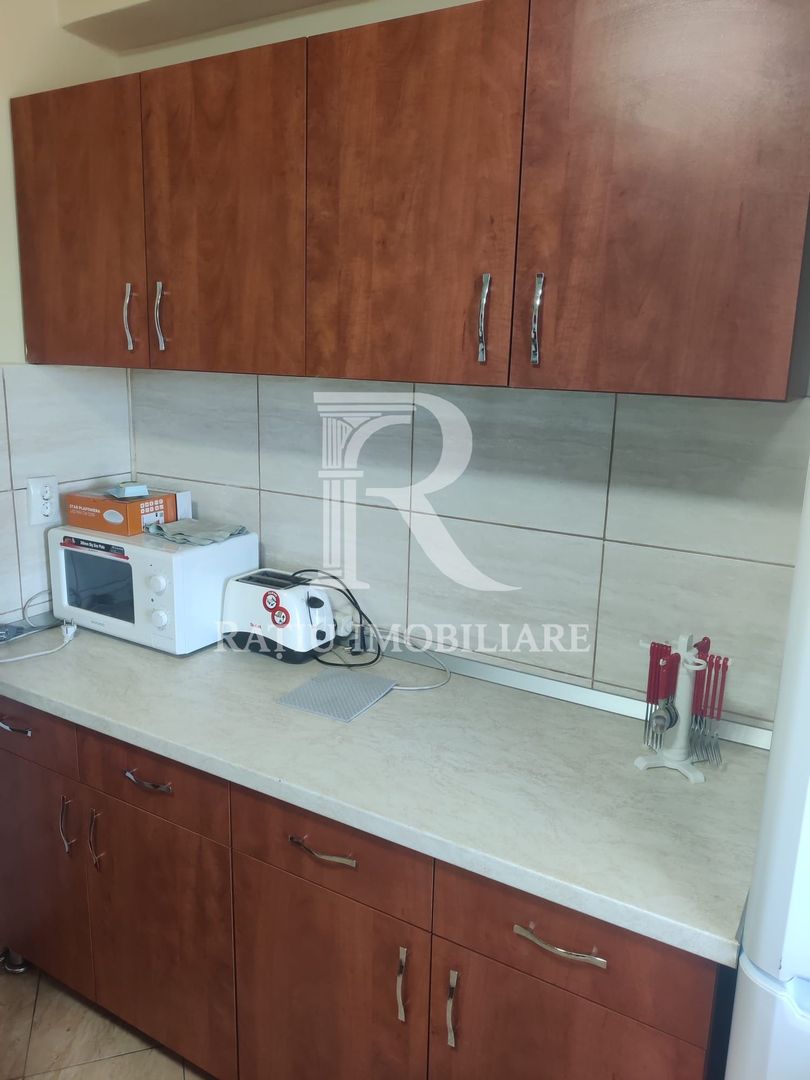 Apartament cu 3 camere de închiriat | Centrul Civic | Oradea - Poză 15