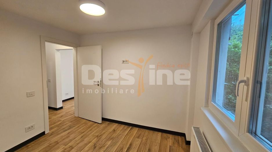 APARTAMENT 2 CAMERE DECOMANDAT RENOVAT - Poză 16