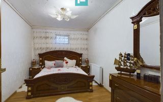 Casă stil conac pe drumul Cetății - Șiria - Poză 26