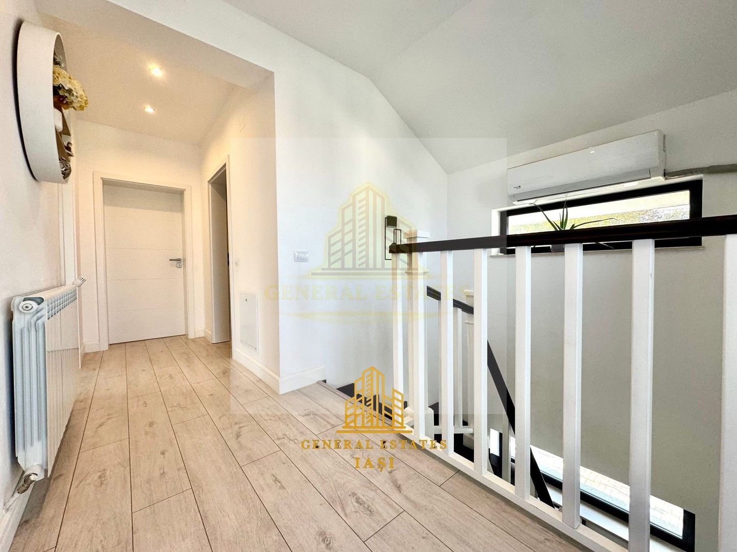 Vânzare Casă modernă - Galata lângă Platoul Însorit - Poză 14