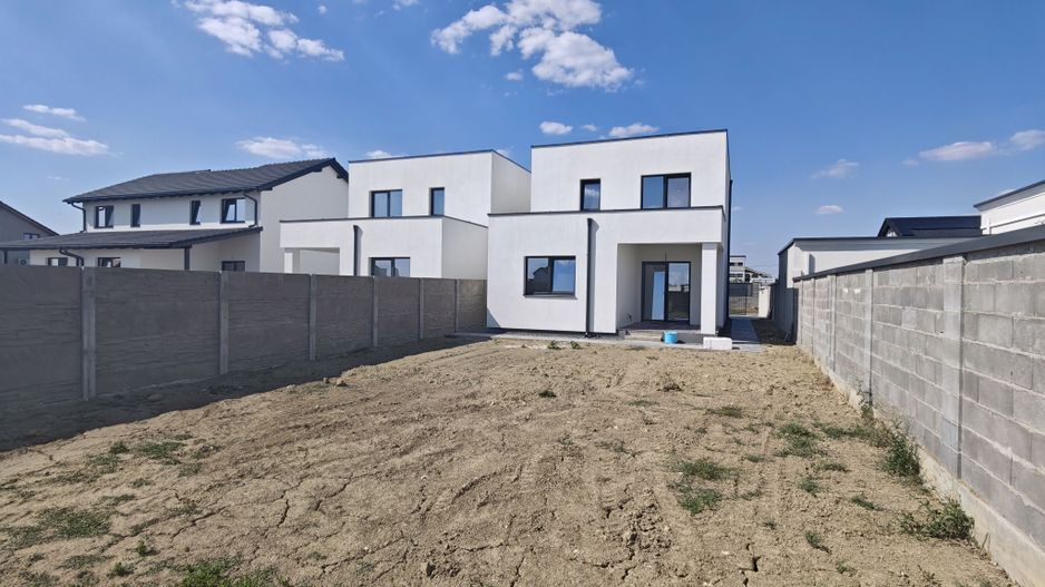 1/2 Duplex Sacalaz P+E,4Camere,2 Bai,Proiect Modern - Poză 5