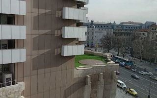 De închiriat apartament Universitate - Poză 1
