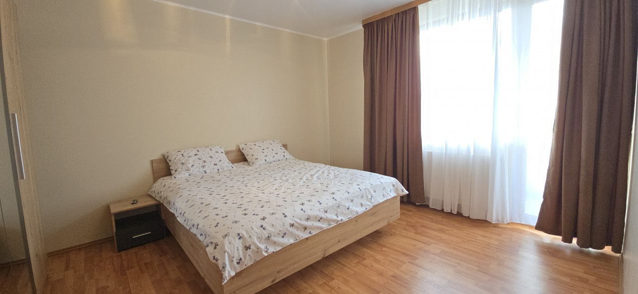 De Închiriat Apartament 3 camere Carpați 2 - Poză 7