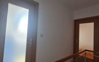 Apartament  2 Camere I Decomandat I Mobilat I Valea Aurie - Poză 9