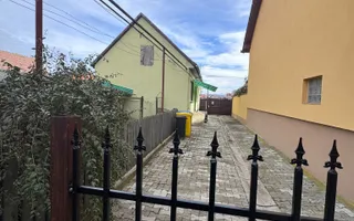Casa individuala |  4 camere  | 2 corpuri | zona Turnisor - Poză 15
