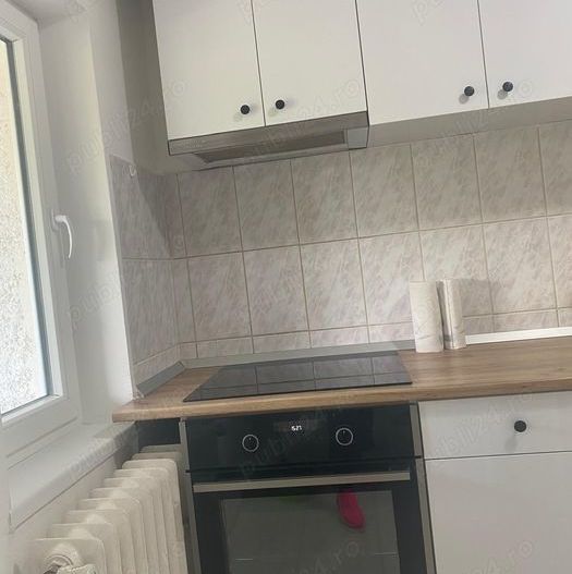 Vând apartament semicentral - Poză 2