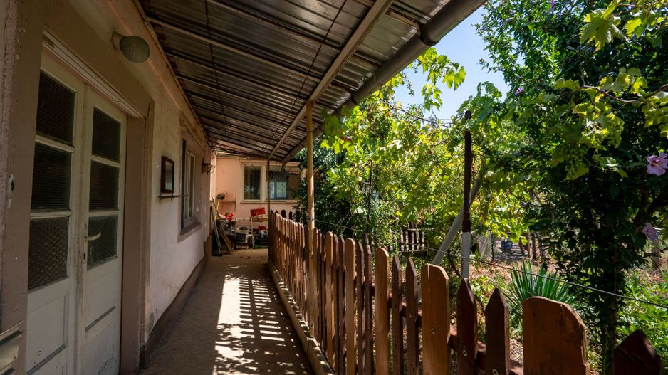 Casa cu 620 mp de teren in Rogerius - Poză 12