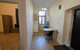 DE ÎNCHIRIAT – APARTAMENT CU 2 CAMERE DECOMANDATE, ULTRACENTRAL - Poză 8