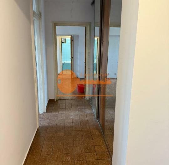 3 camere Banu Manta- Titulescu ( 1984 ) - Poză 6