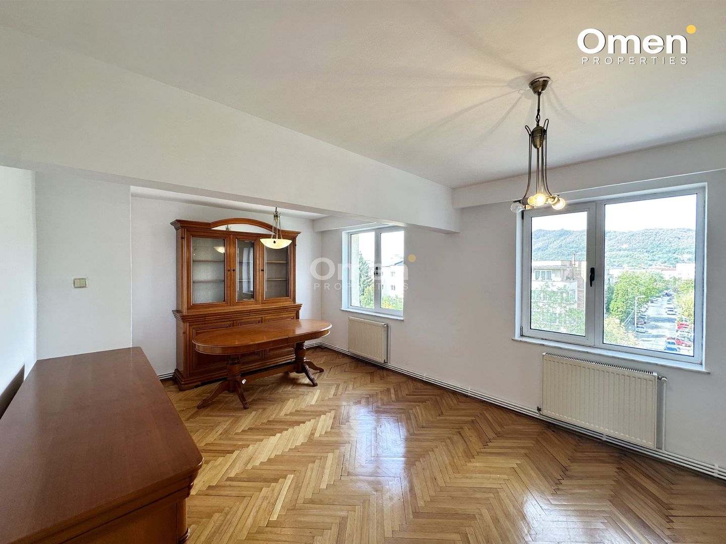 Apartament 4 camere cu garaj ,  b-dul Unirii 118 900 euro - Poză 3