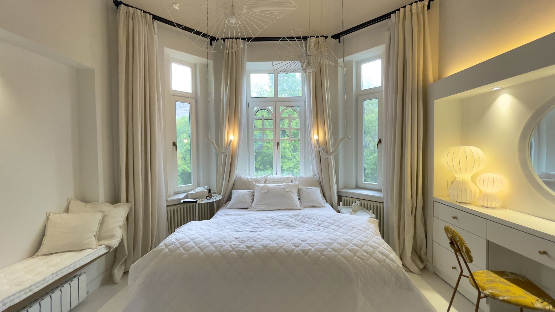 Bijuterie arhitecturală | Ateneul Român | Cladire emblematica | - Poză 1