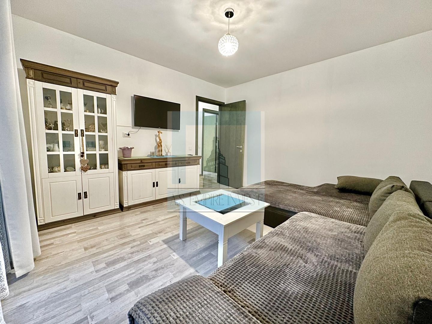 Apartament 2 camere + TERASĂ 17mp | Parcare inclusă | Tractorul - Poză 3